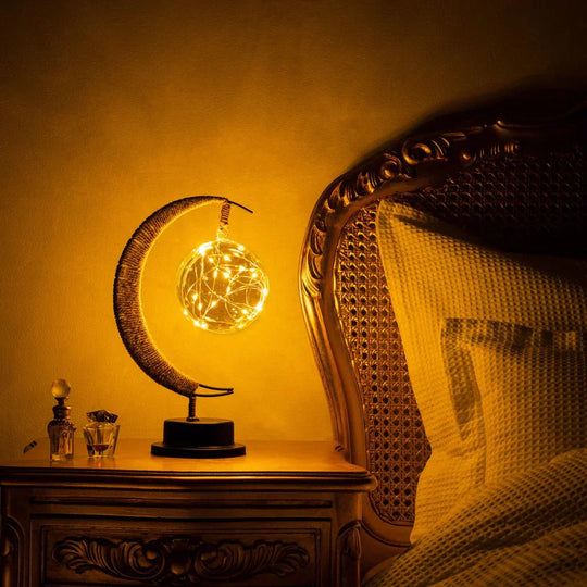 Australlure Moonlight Glow Lamp – Enchanted Crescent Decorative Light
