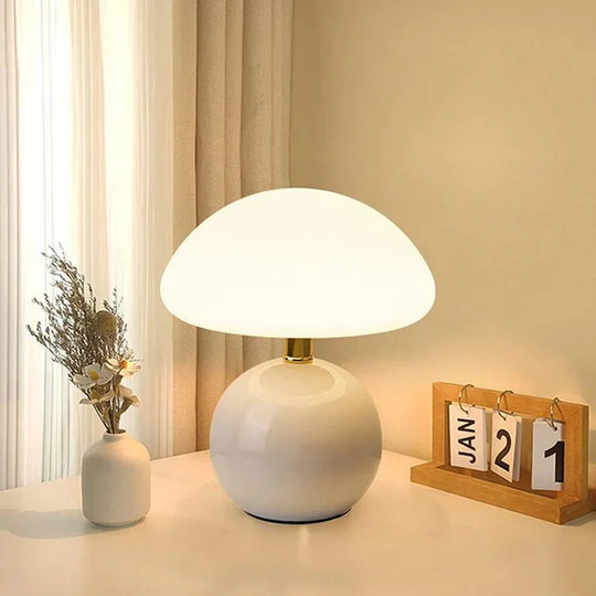 Australlure Mushroom Table Lamp – French-Inspired Soft Glow Design